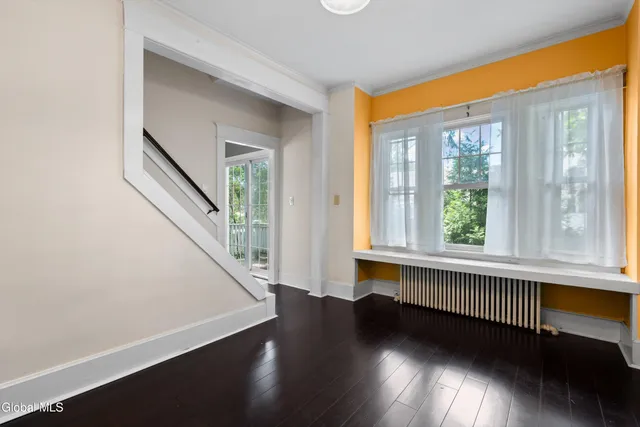 $344,900 | 2 Norwood Street, Guilderland, NY 12203