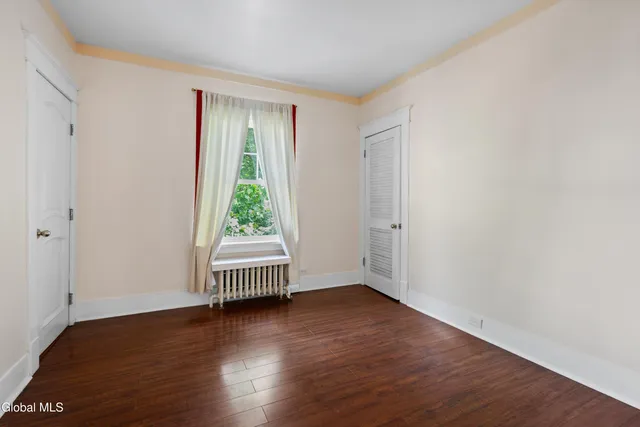 $344,900 | 2 Norwood Street, Guilderland, NY 12203