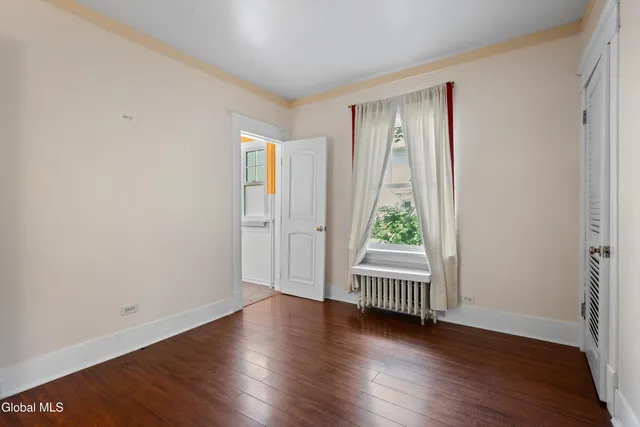 $344,900 | 2 Norwood Street, Guilderland, NY 12203