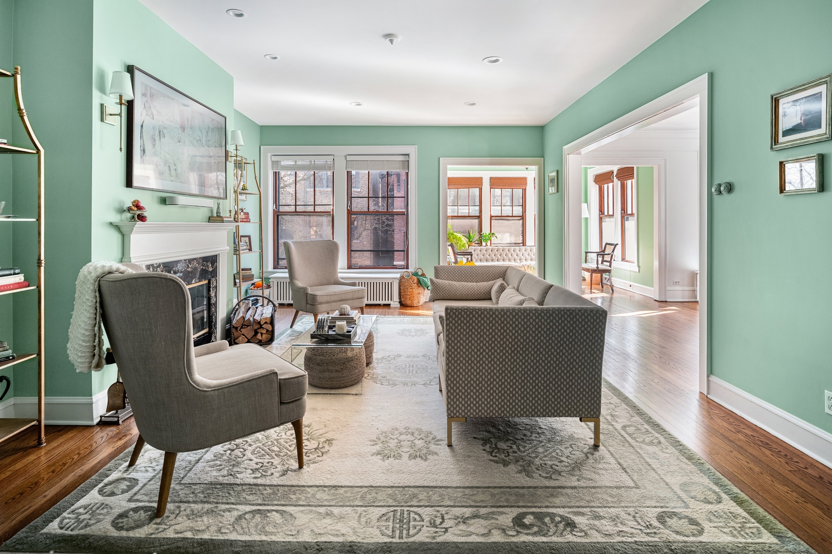 3152 North Hudson Avenue, Unit 2 Chicago, IL 60657 - Photo 4 of 18