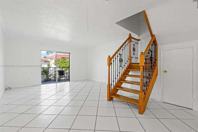 a view of entryway and hall