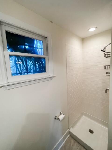 24 Moultrie Street Charleston, SC 29403 - Photo 16 of 18 Full Bath