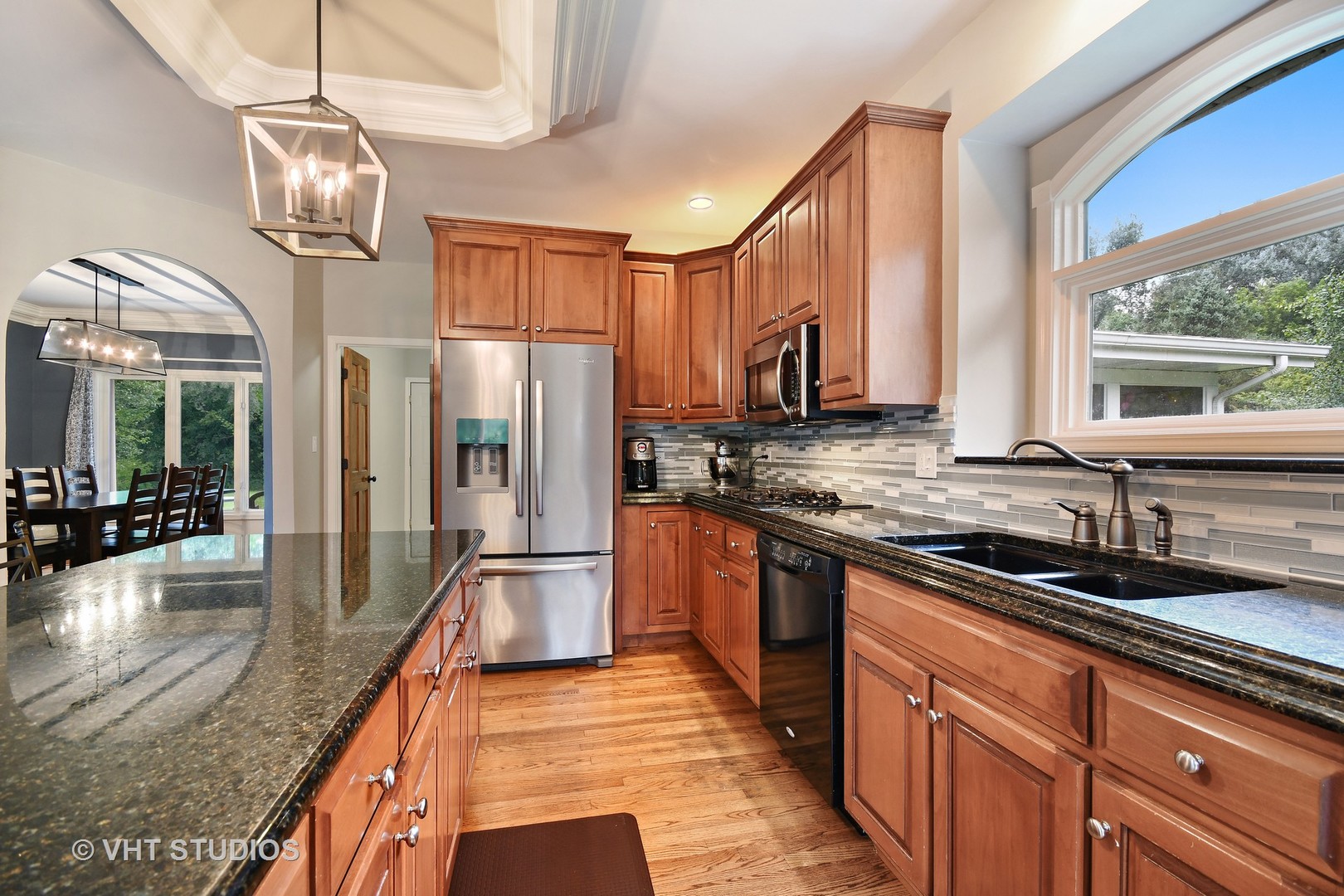 2S159 Center Avenue Wheaton, IL 60189 - Photo 6 of 25