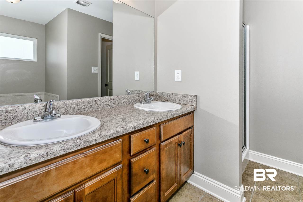 21605 Talbot Lane Robertsdale, AL 36567 - Photo 16 of 30