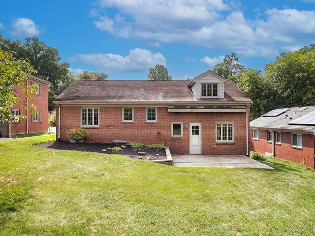 a view of a ocean view