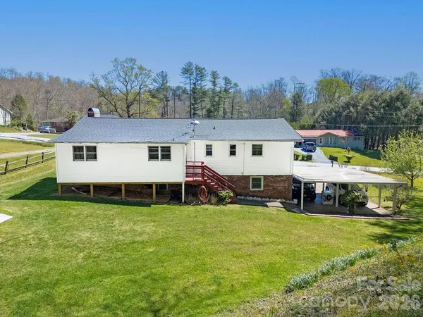$474,900 | 1482 Island Ford Road, Brevard, NC 28712