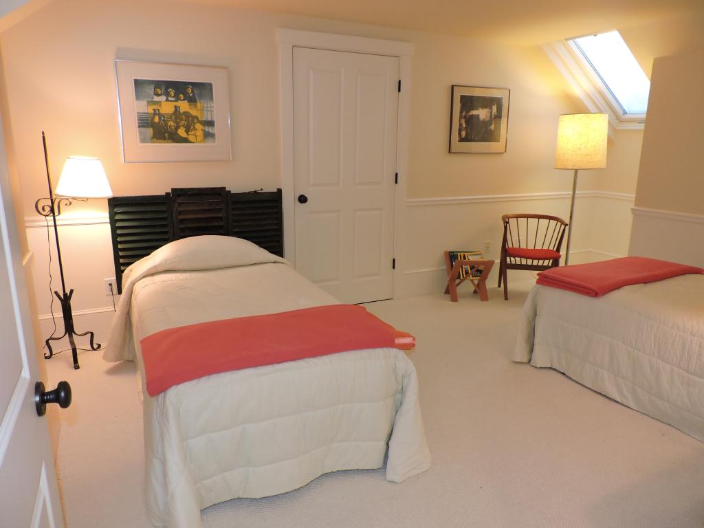 1564 Hopkinton Road Hopkinton, NH 03229 - Photo 22 of 30