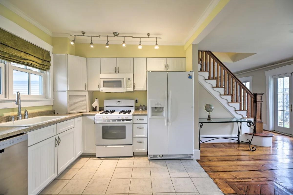 83 Maple Street Morristown, VT 05661 - Photo 31 of 54