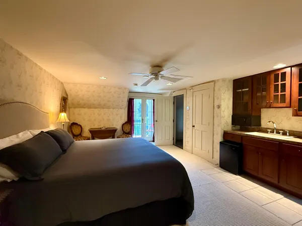 $2,495,000 | 83 Maple Street, Morristown, VT 05661