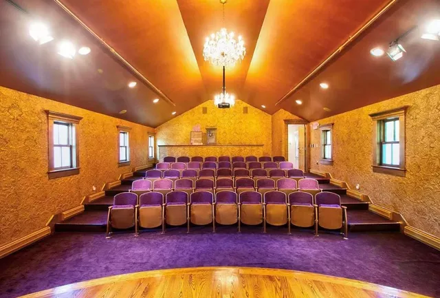 $2,495,000 | 83 Maple Street, Morristown, VT 05661