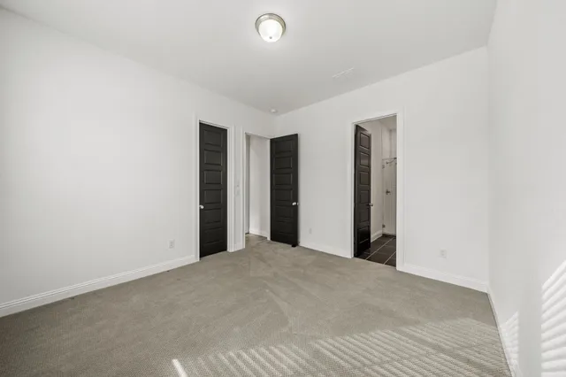 a view of a livingroom with an empty space