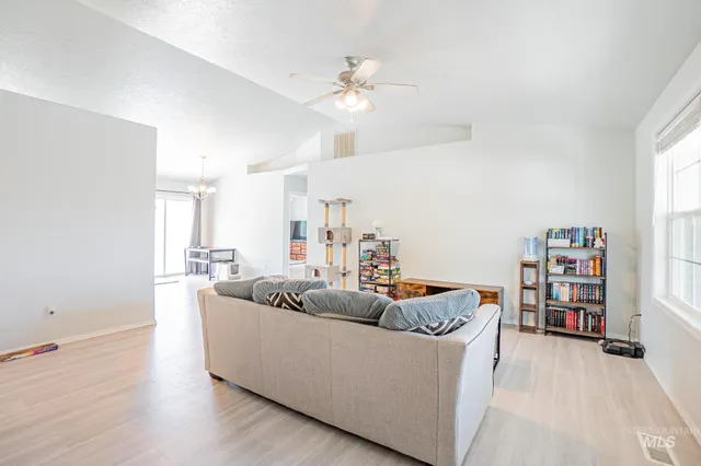 $325,000 | 1765 Wasatch Drive, Mountain Home, ID 83647