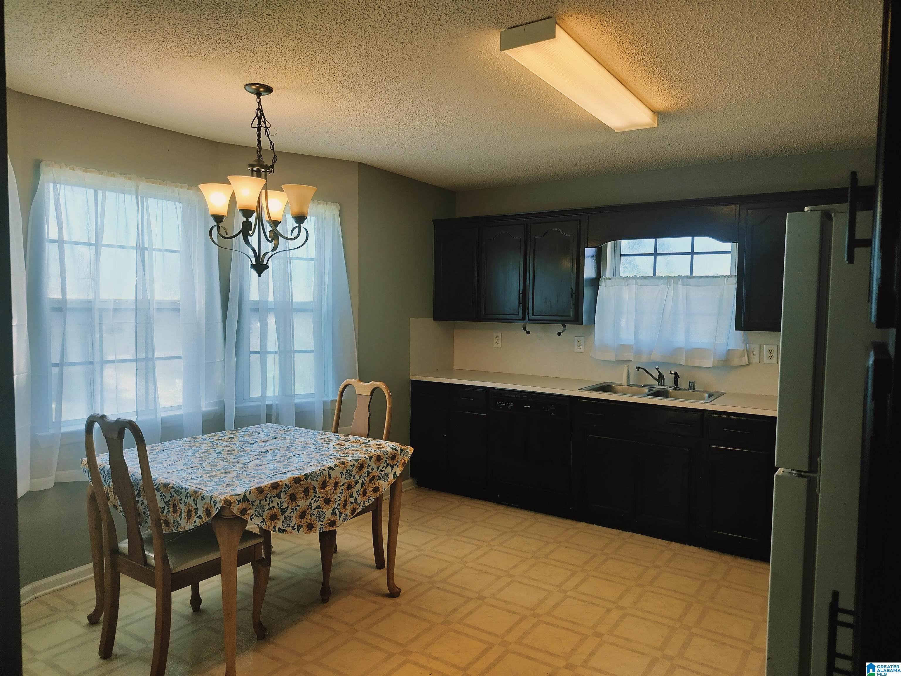 2181 Mahaffey Road Kimberly, AL 35091 - Photo 6 of 19