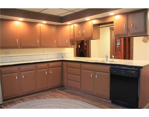 721 West Main Street Rural Valley, PA 16249 - Photo 3 of 12 Kitchen.