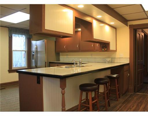 721 West Main Street Rural Valley, PA 16249 - Photo 4 of 12 Kitchen.