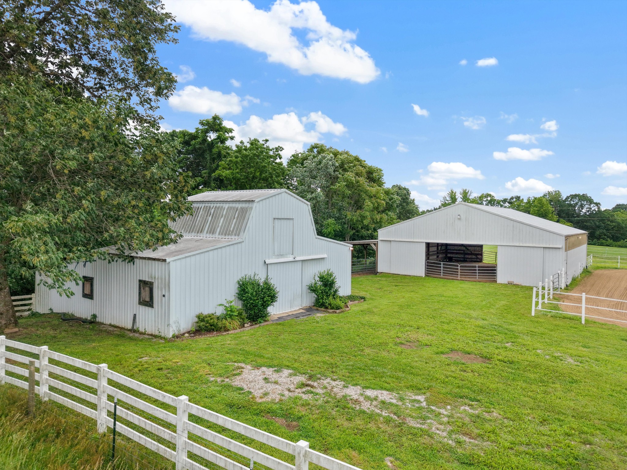 1967 Liebengood Road Goodlettsville, TN 37072 - Photo 12 of 57 a house view with a garden space