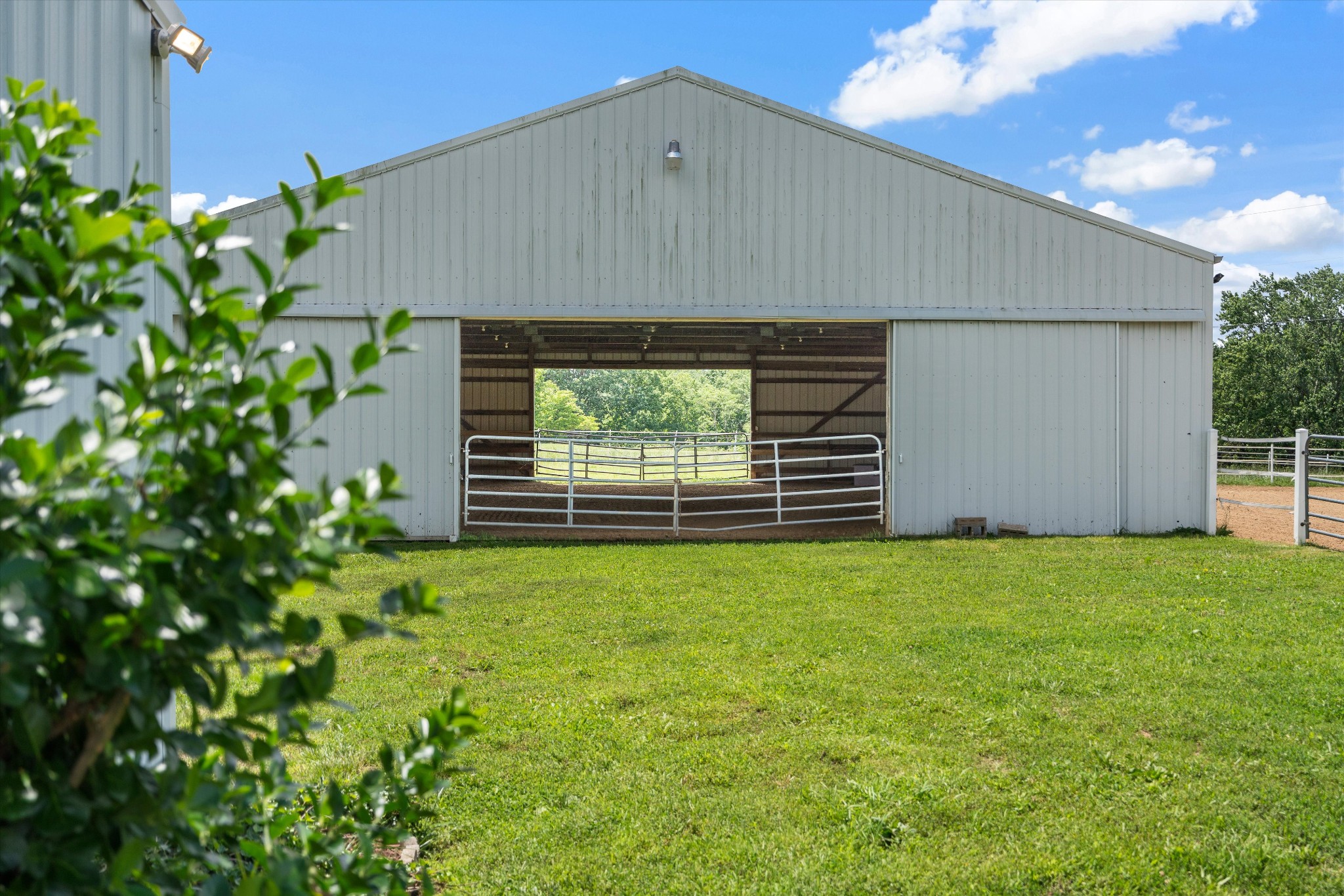 1967 Liebengood Road Goodlettsville, TN 37072 - Photo 20 of 57 a house view with a garden space