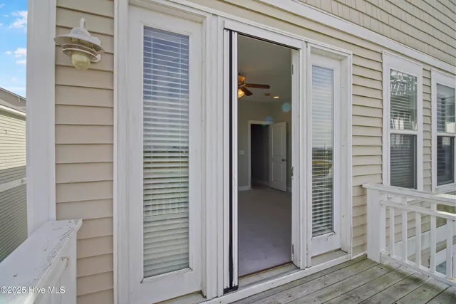 $564,000 | 107 Egret Landing Court, Unit A, Surf City, NC 28445