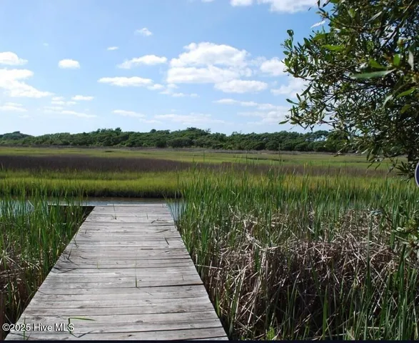 $564,000 | 107 Egret Landing Court, Unit A, Surf City, NC 28445