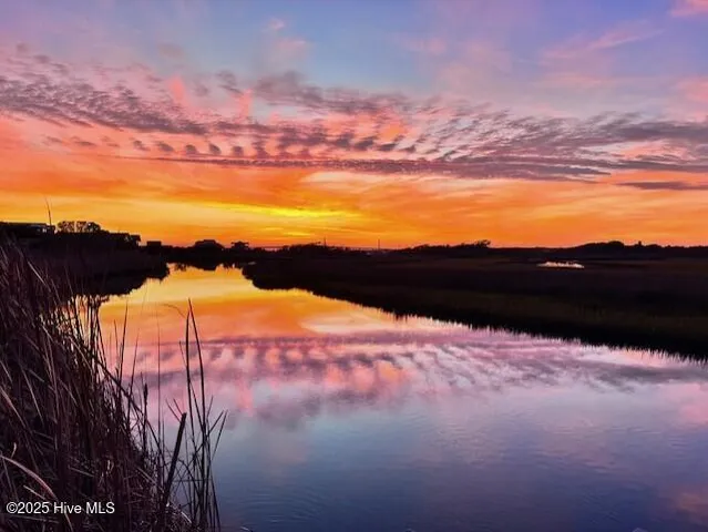 $564,000 | 107 Egret Landing Court, Unit A, Surf City, NC 28445