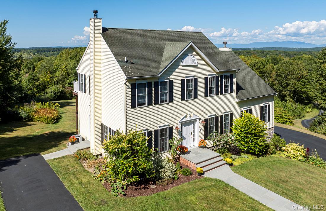 74 Willow Brook Ridge Clinton Corners, NY 12514 - Photo 38 of 44 Side View