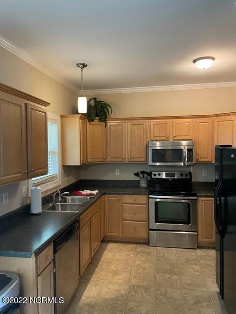 301 North Louisburg Road Spring Hope, NC 27882 - Photo 8 of 21 6