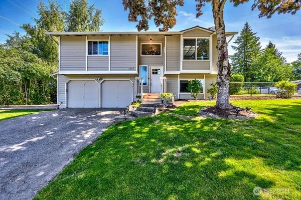 $785,000 | 2207 180th Place Southeast, Bothell, WA 98012