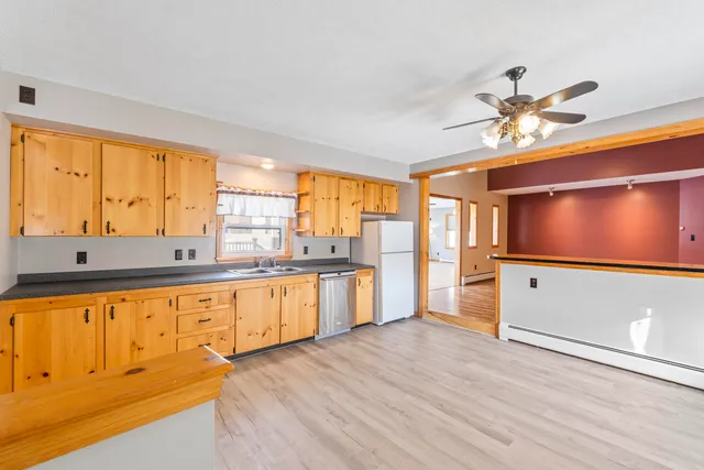 $700,000 | 823 Washington Street North, Auburn, ME 04210