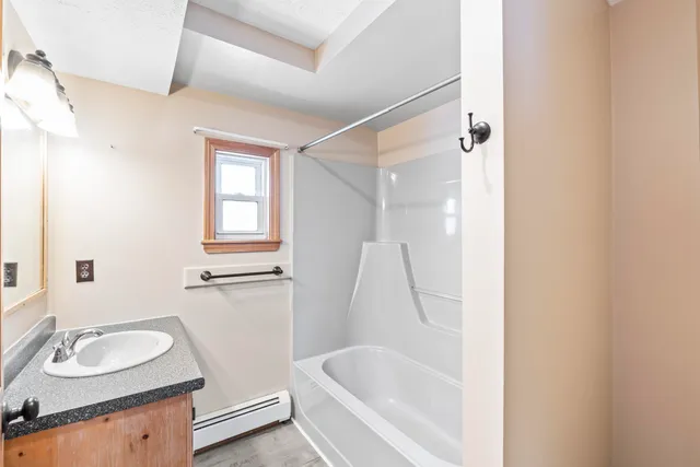 $700,000 | 823 Washington Street North, Auburn, ME 04210