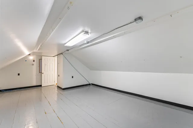 $700,000 | 823 Washington Street North, Auburn, ME 04210