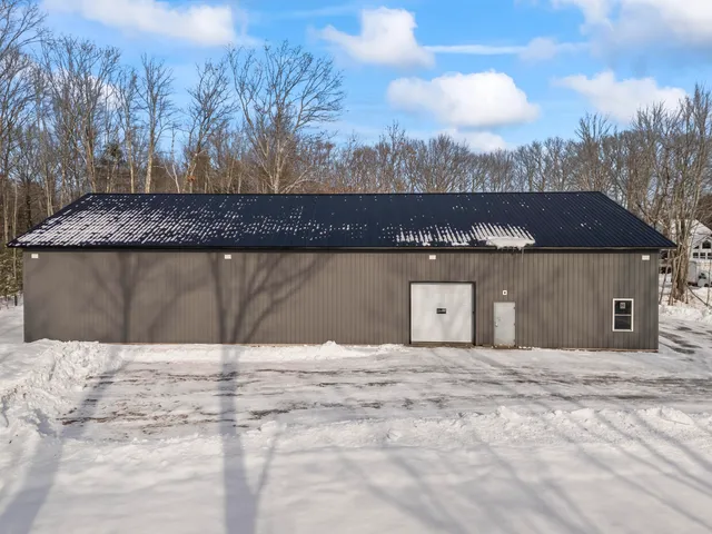 $700,000 | 823 Washington Street North, Auburn, ME 04210