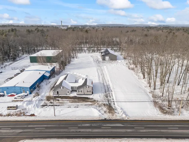 $700,000 | 823 Washington Street North, Auburn, ME 04210