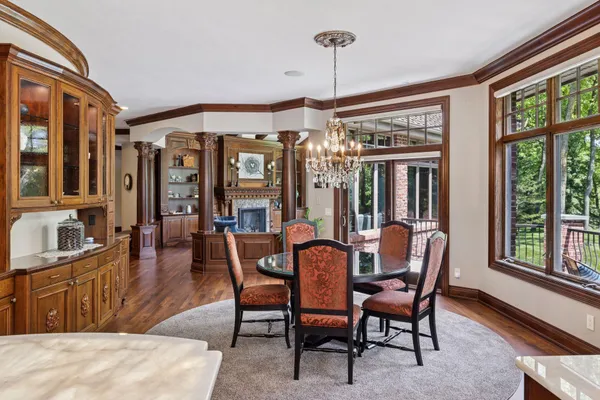$4,299,000 | 614 Hidden Creek Trail, Mendota Heights, MN 55118
