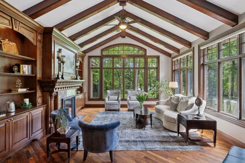 $4,299,000 | 614 Hidden Creek Trail, Mendota Heights, MN 55118