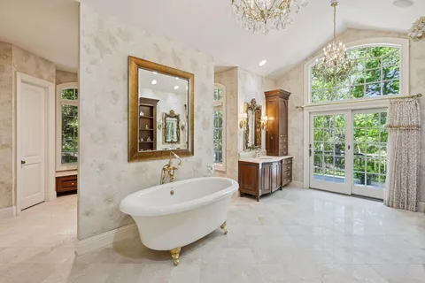 $4,299,000 | 614 Hidden Creek Trail, Mendota Heights, MN 55118