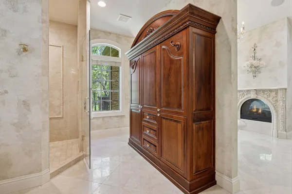 $4,299,000 | 614 Hidden Creek Trail, Mendota Heights, MN 55118