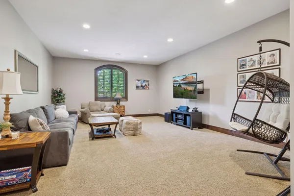 $4,299,000 | 614 Hidden Creek Trail, Mendota Heights, MN 55118