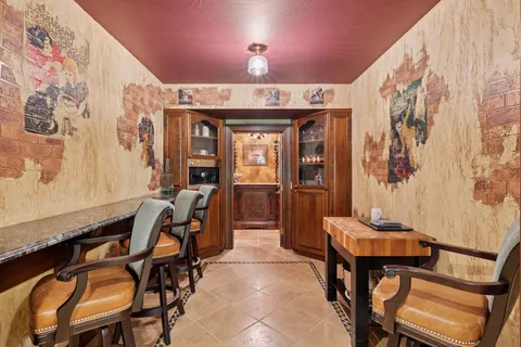 $4,299,000 | 614 Hidden Creek Trail, Mendota Heights, MN 55118