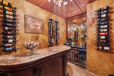 $4,299,000 | 614 Hidden Creek Trail, Mendota Heights, MN 55118