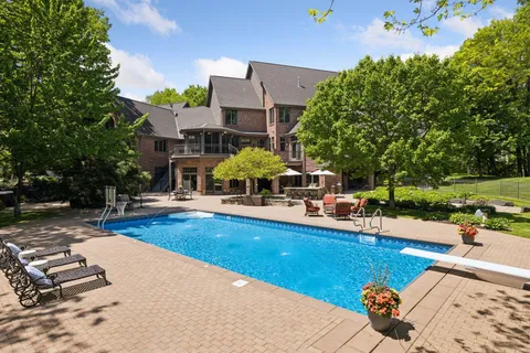 $4,299,000 | 614 Hidden Creek Trail, Mendota Heights, MN 55118