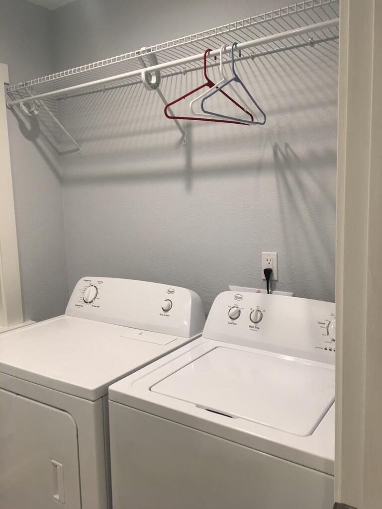 3047 Yellow Ribbon Drive, Unit 1 Bend, OR 97701 - Photo 28 of 38 C96E02DE-3260-43FA-B8E9-71EB50DDAF66_1_1
