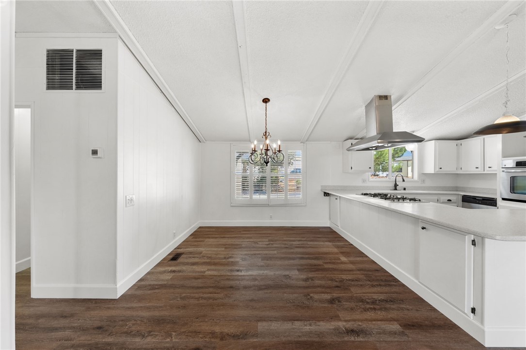 24386 Cornstalk Road Wildomar, CA 92595 - Photo 14 of 55 Gallery Image 14
