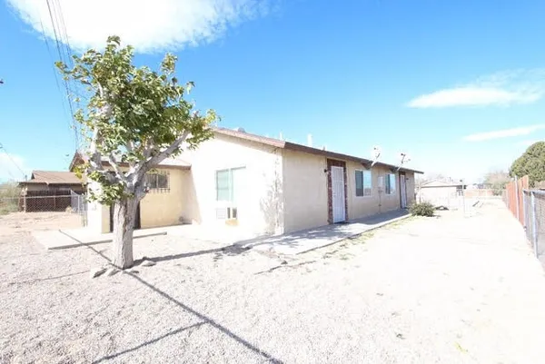 $1,295 | 16315 Juniper Street, Hesperia, CA 92345