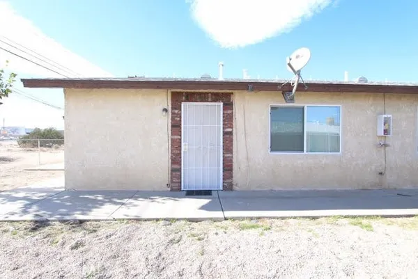 $1,295 | 16315 Juniper Street, Hesperia, CA 92345