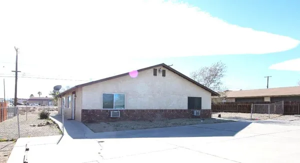 $1,295 | 16315 Juniper Street, Hesperia, CA 92345