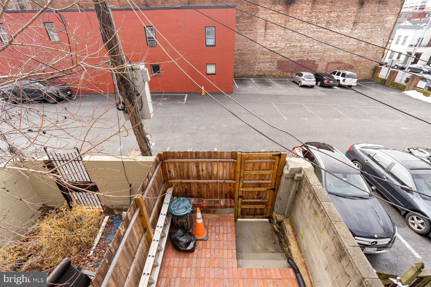 421 George Street Baltimore, MD 21201 - Photo 24 of 32 Private Rear Entrance to a Parking Lot!