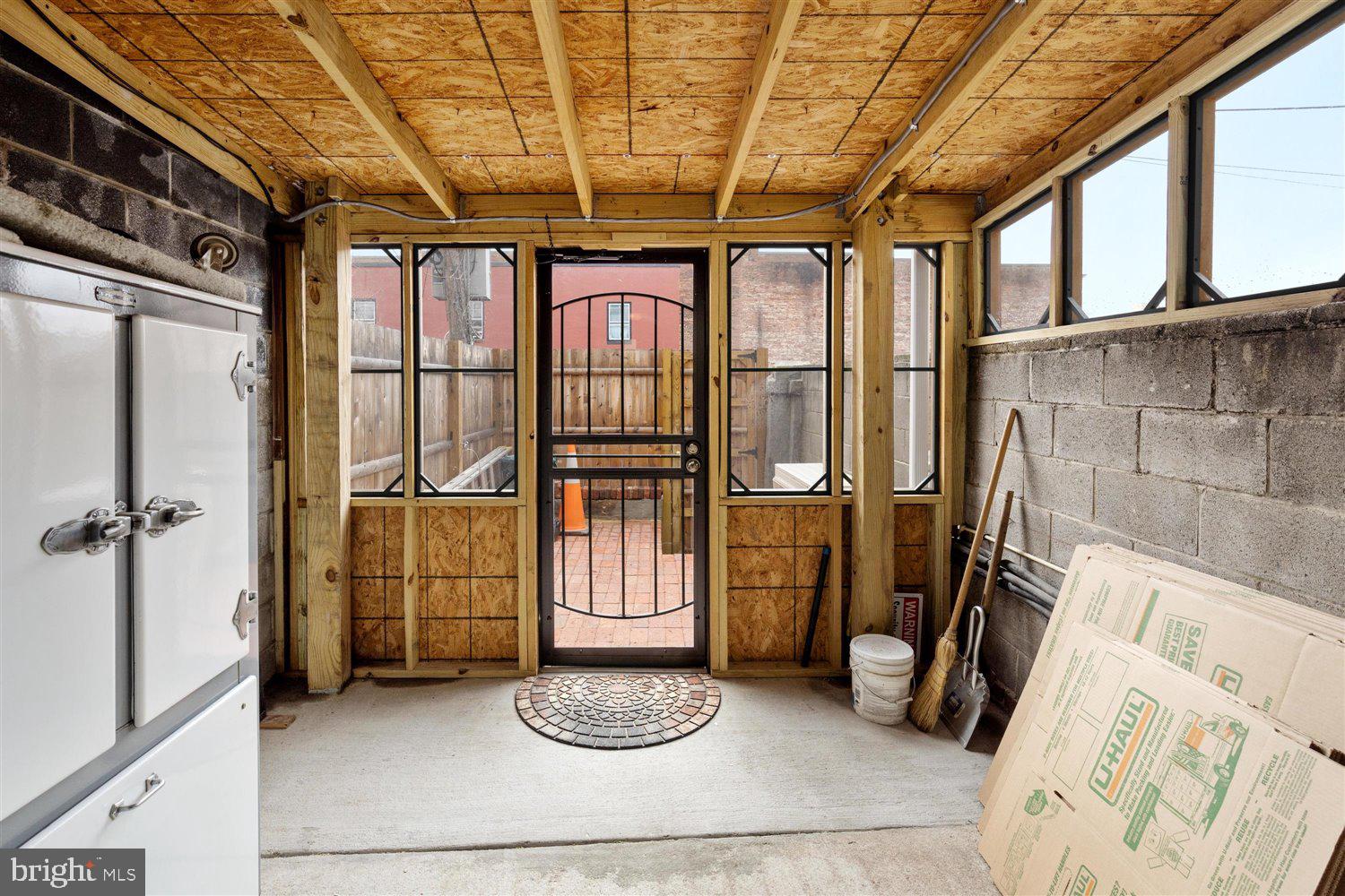421 George Street Baltimore, MD 21201 - Photo 28 of 32 Bonus Outdoor Space or Storage
