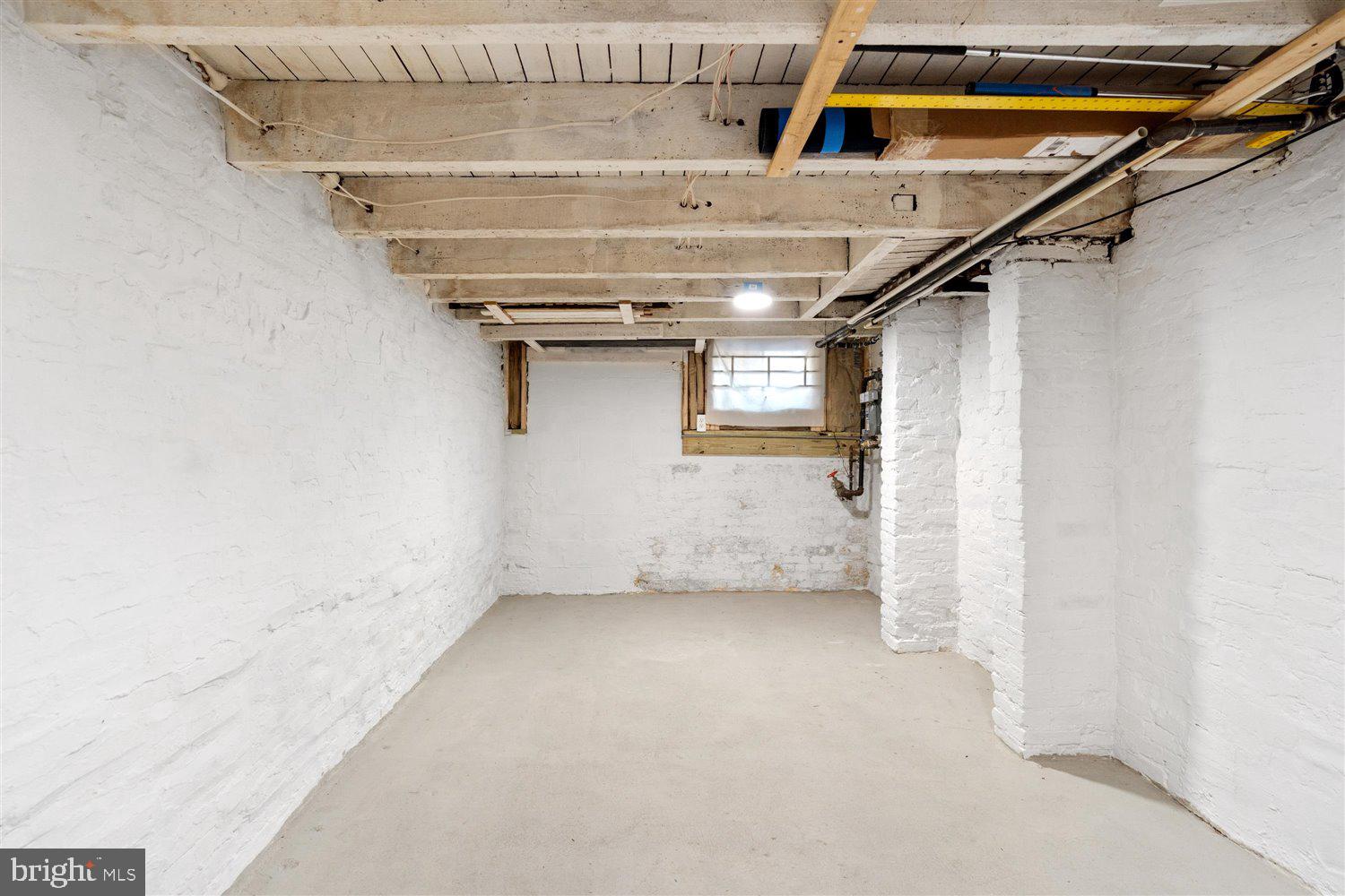 421 George Street Baltimore, MD 21201 - Photo 32 of 32 Clean Poured Concrete Basement for Storage