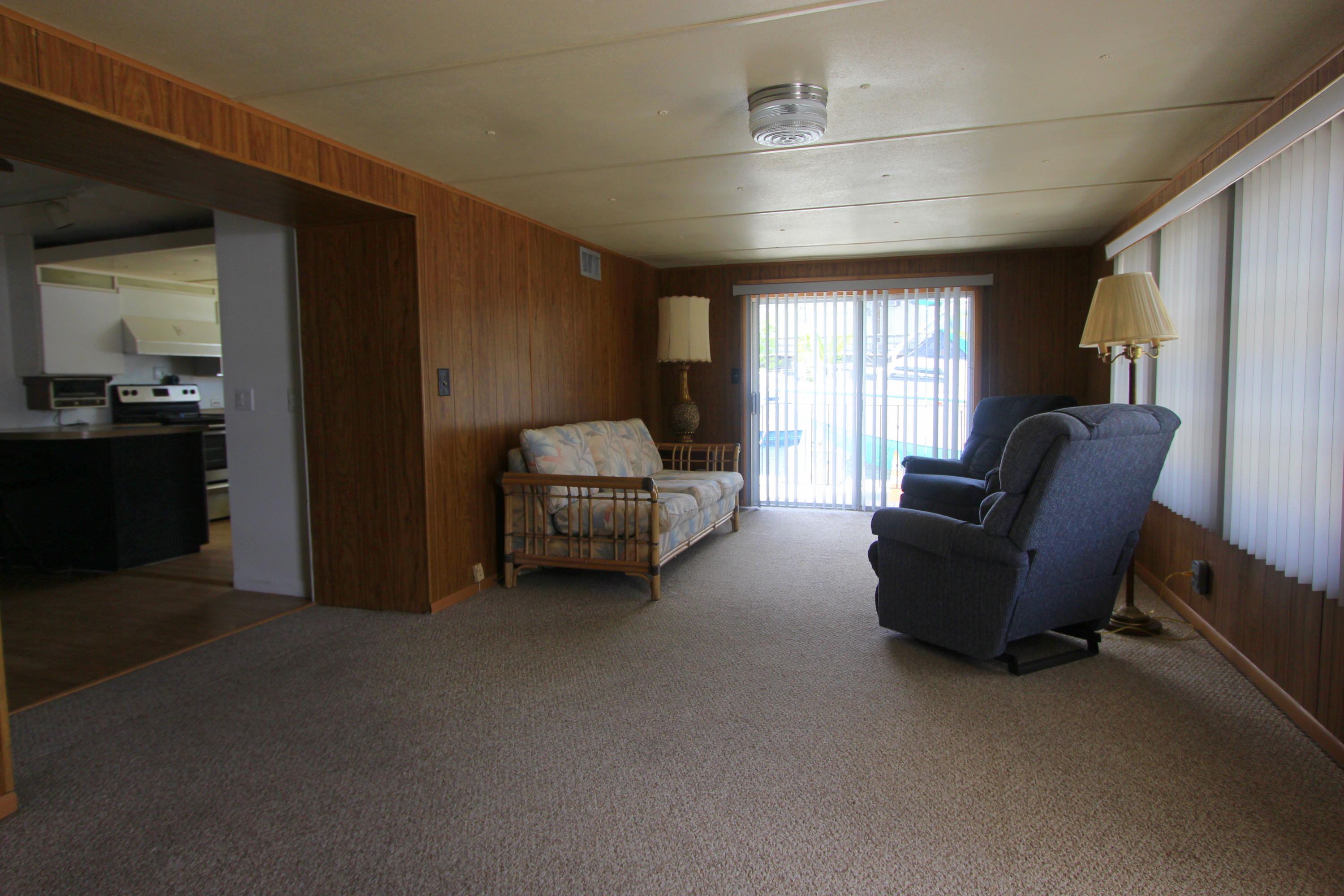 429 Big Pine Road Key Largo, FL 33037 - Photo 6 of 15 Living Area
