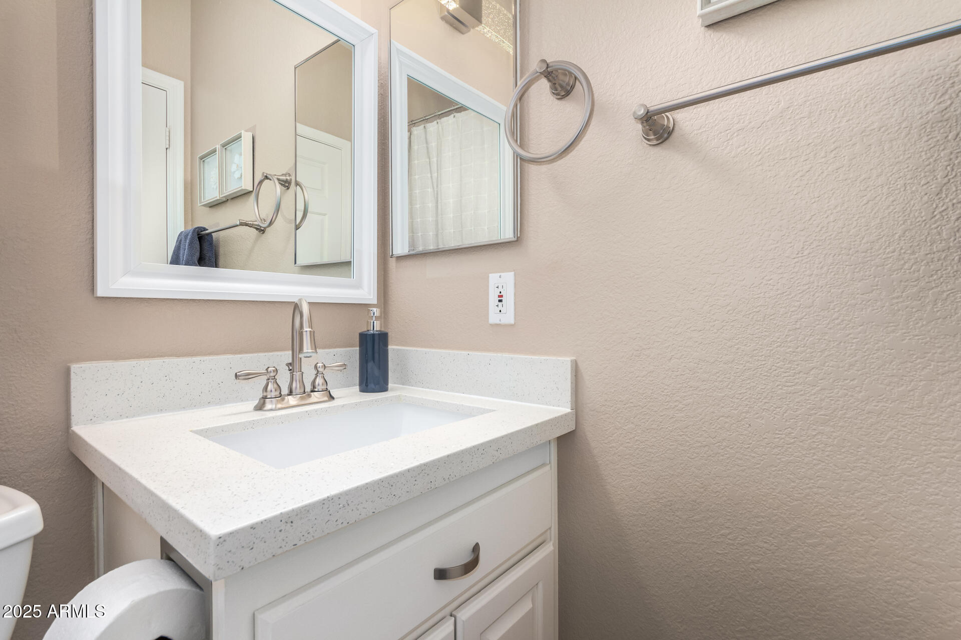 2801 North Litchfield Road, Unit 72 Goodyear, AZ 85395 - Photo 25 of 32 26 - Litchfield